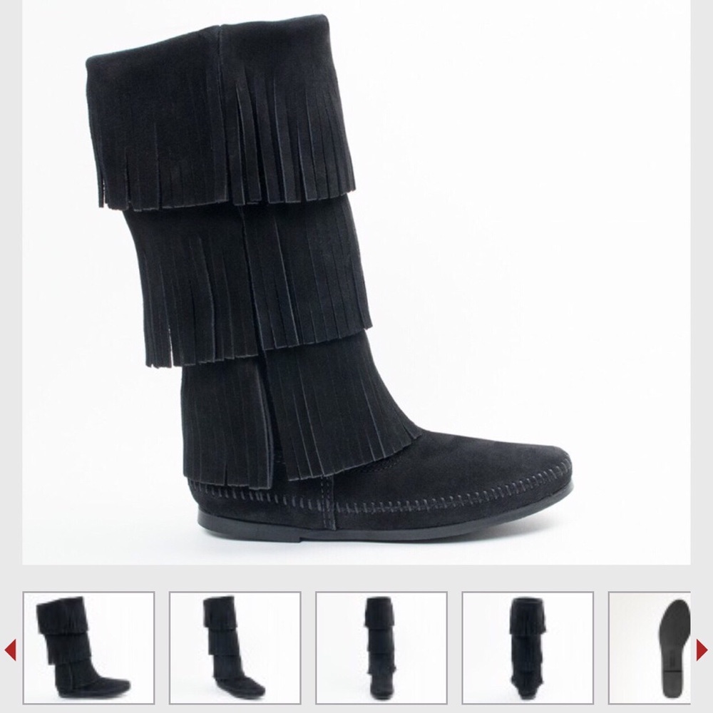 Fringe moccasin boots